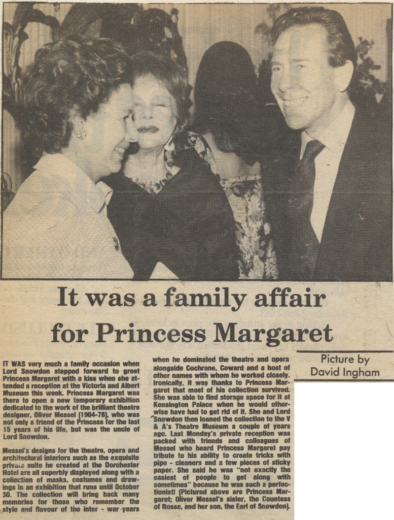 19830624 OLIVER MESSEL EXHIBITION VICTORIA AND ALBERT MUSEUM PRINCESS MARGARET LORD SNOWDEN CN.jpg